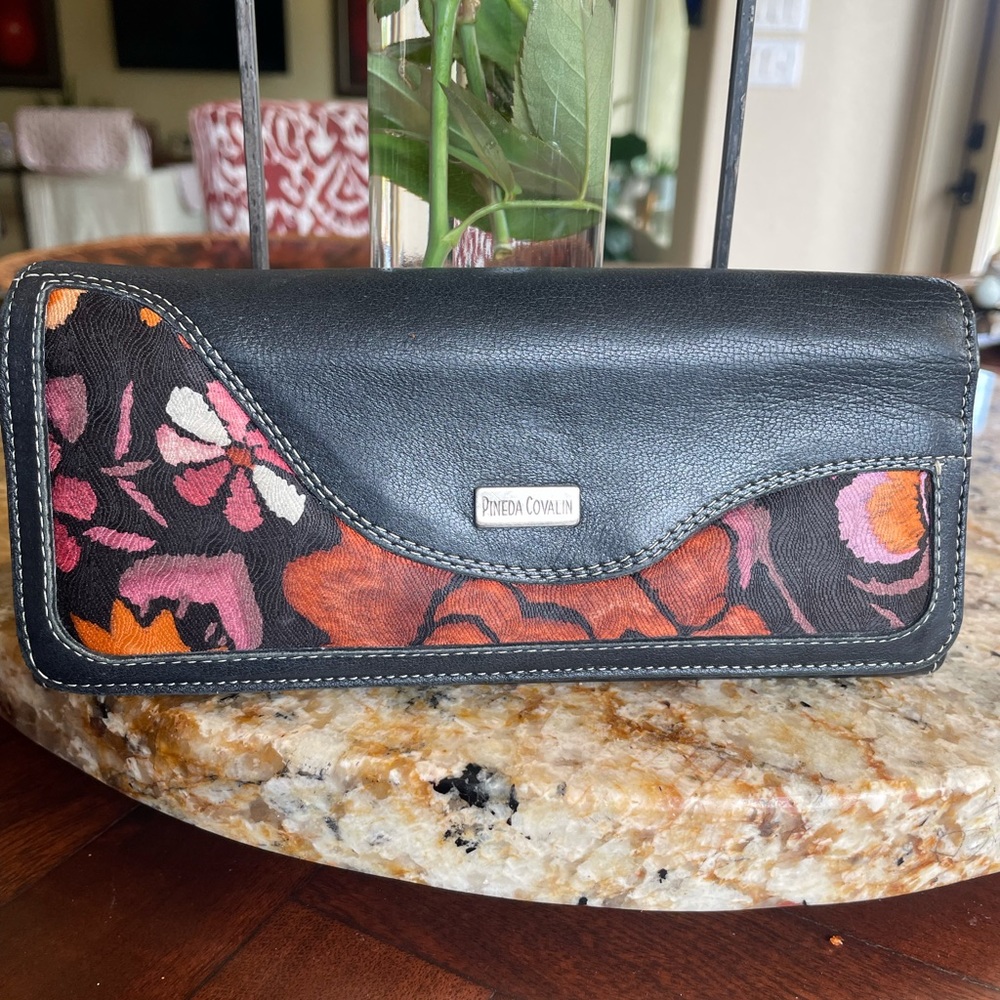 Pineda Covalin Wallet
